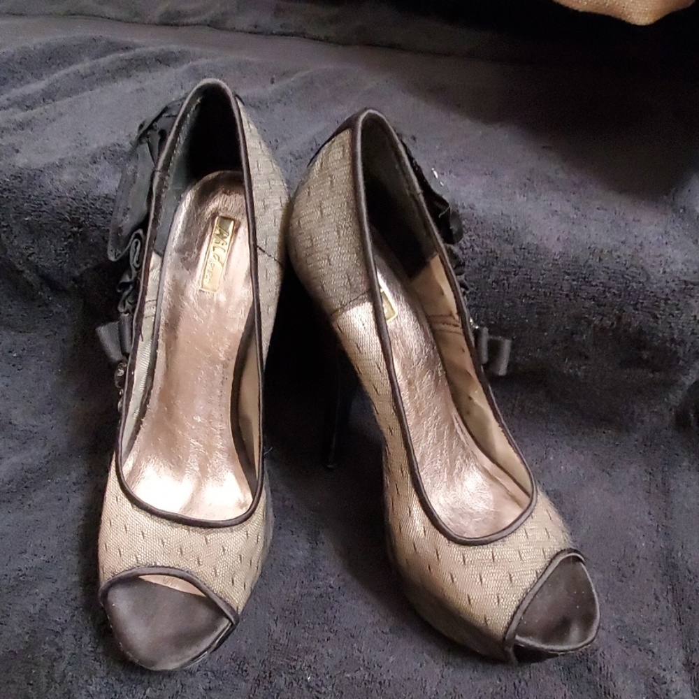 'Wild Pair' Black Peep Toe Platform Heels w/ Bling